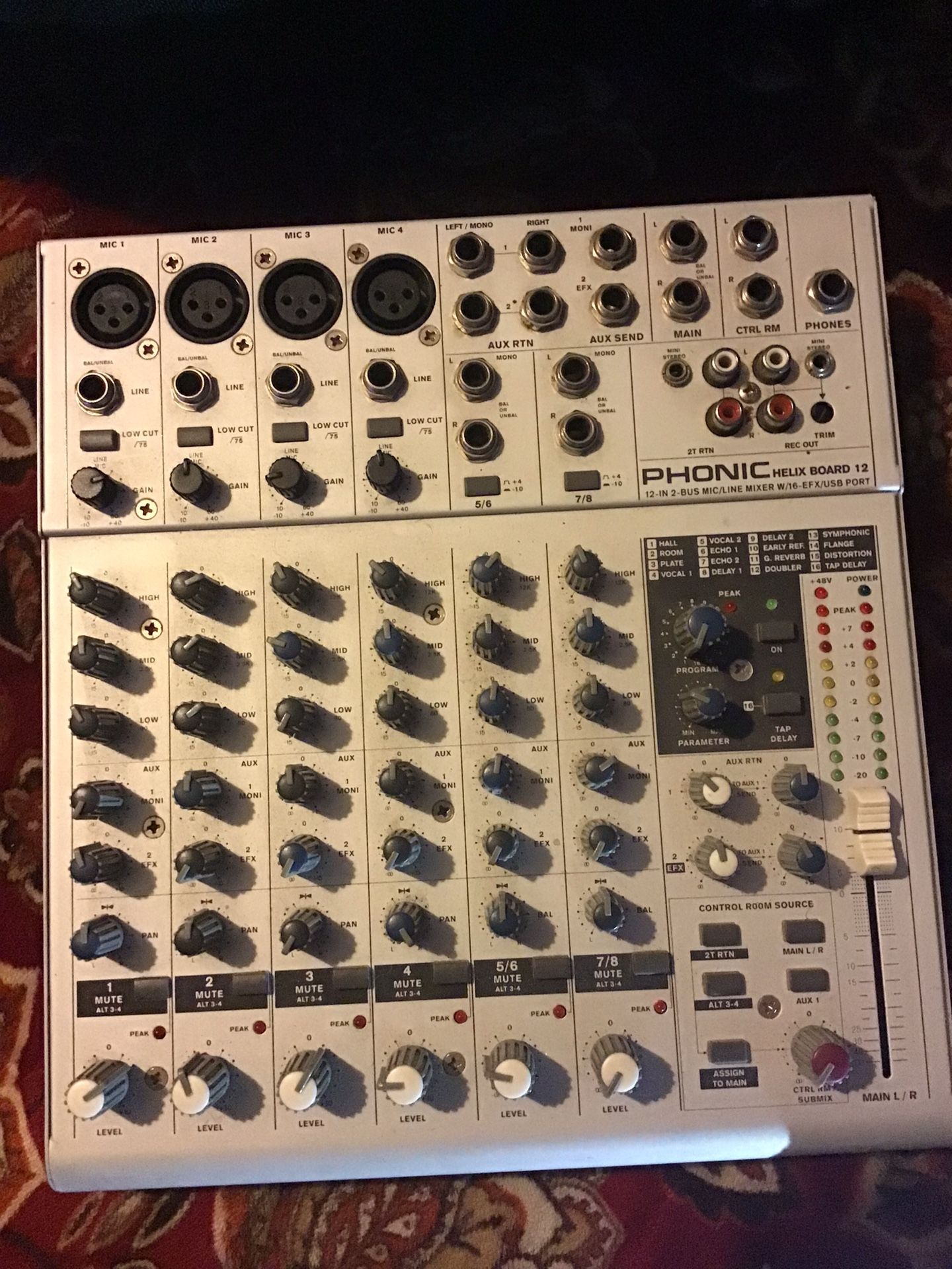 Phonics Helix 12 Channel Mixxing Board With On Board Efx