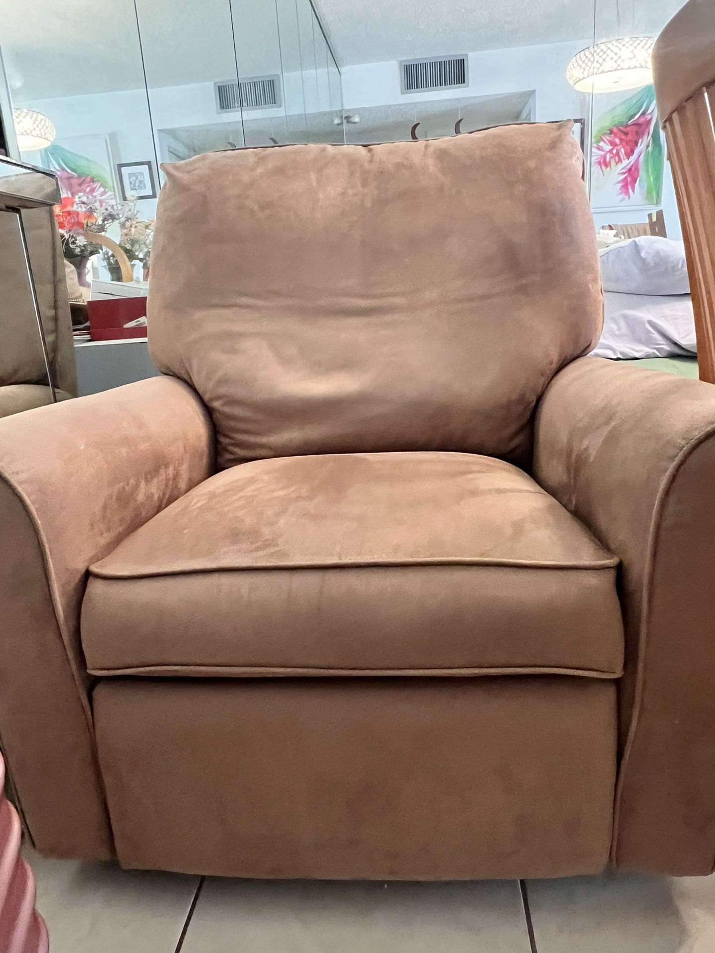 Beige Recliner Chair 