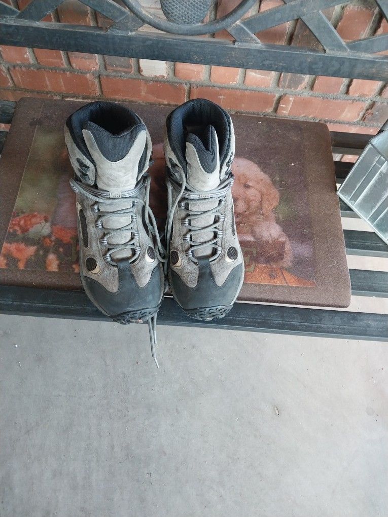 Size 12 Hiking Boots