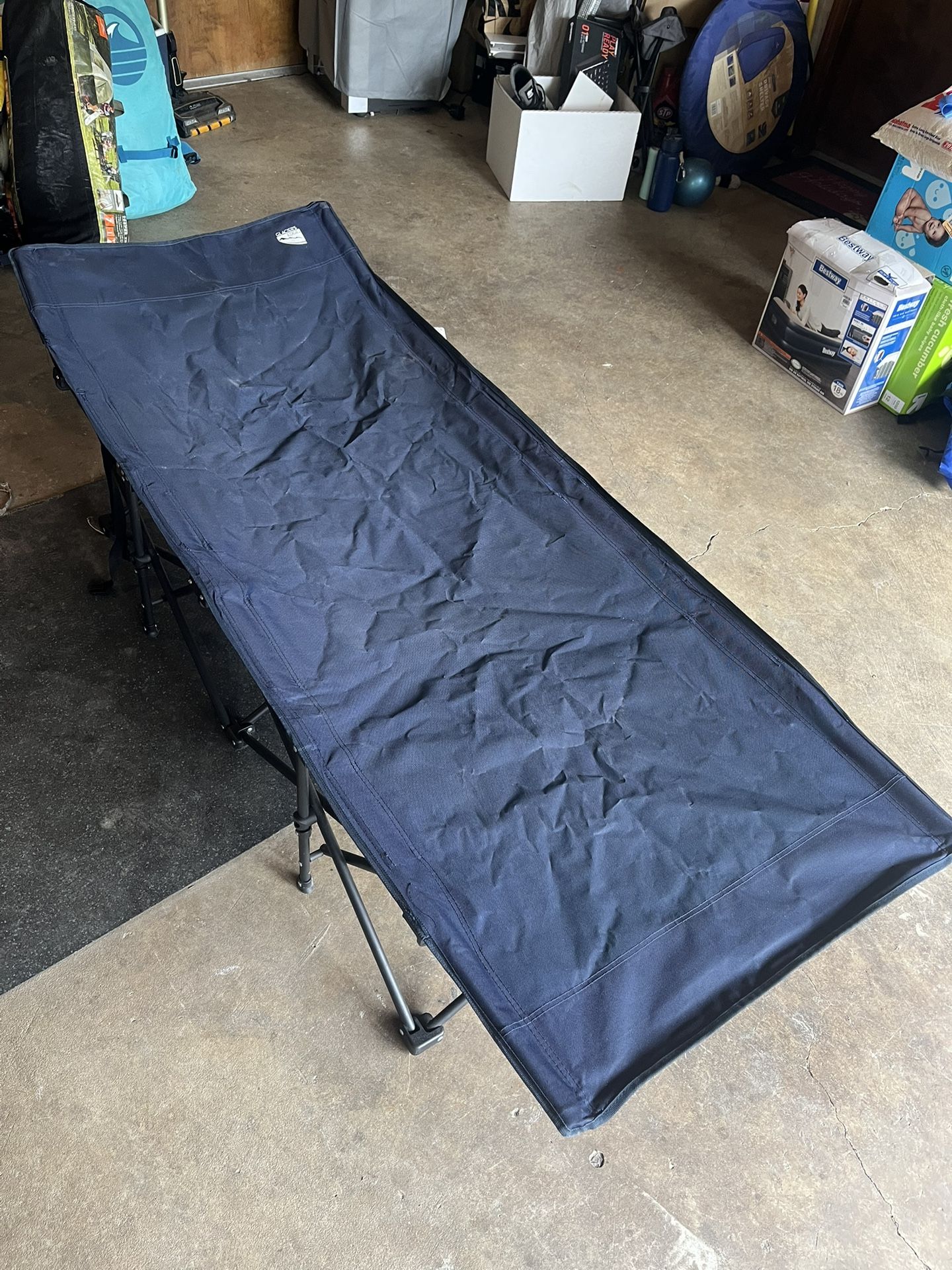 Glacier’s Edge Blue Cot