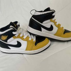 Kids Jordan 1 Mid 11 C