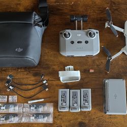 DJI Mini 2 Fly More Combo, Drone with 4K UHD Camera for Adults, Under 249 g, 3-Axis Gimbal Stabilization, 10km Video Transmission, Auto Return, 3 Batt
