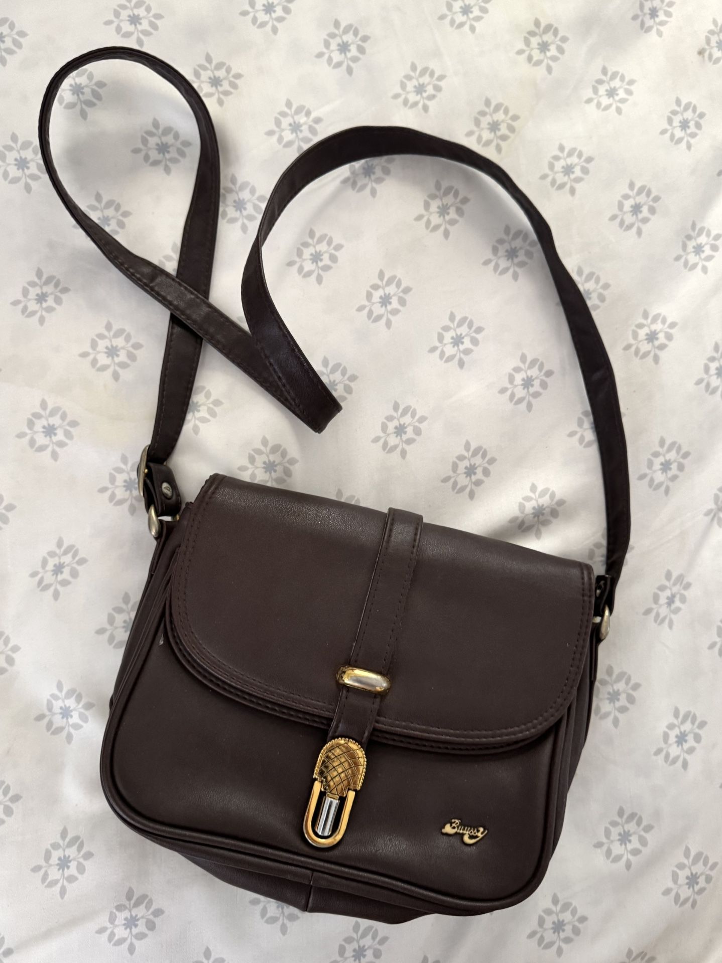 vintage brown leather shoulder bag