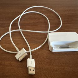 Apple Doc Station for iPhone 3G with 30 pin cable