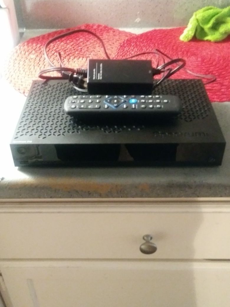 Spectrum HD cable box Model Technicolor 210h