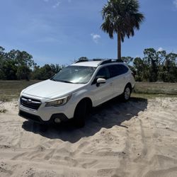 2018 Subaru Outback