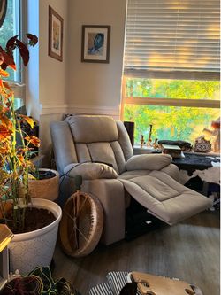 Electronic massager recliner