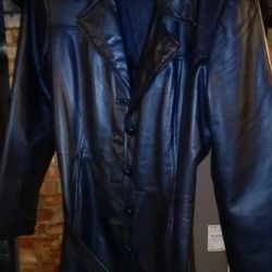 Women's Medium Jaquelin Ferar Leather Jacket