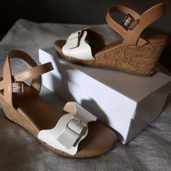 xoxo women’s wedges  size:7.5M (In very well condition) #xoxo #womenwedges