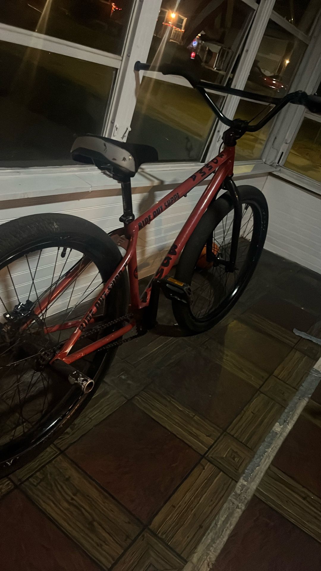 26 Inch Bomma ( NEGOTIABLE )