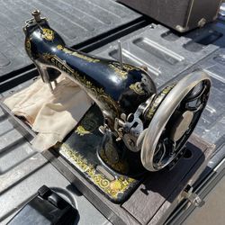 Antique singer, sewing machine
