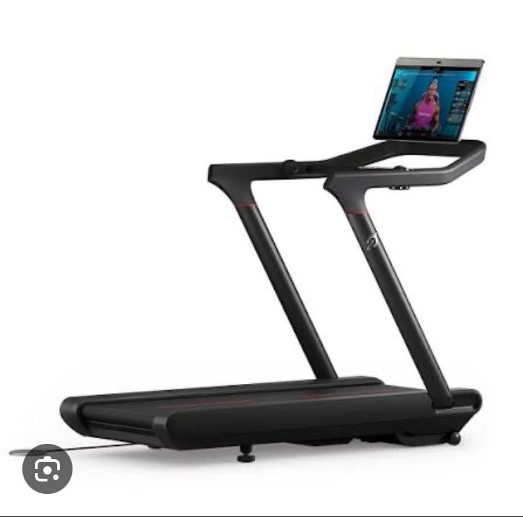 Peloton Treadmill New