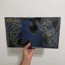 Pokemon Mega Charizard X ex Ultra Premium Collection