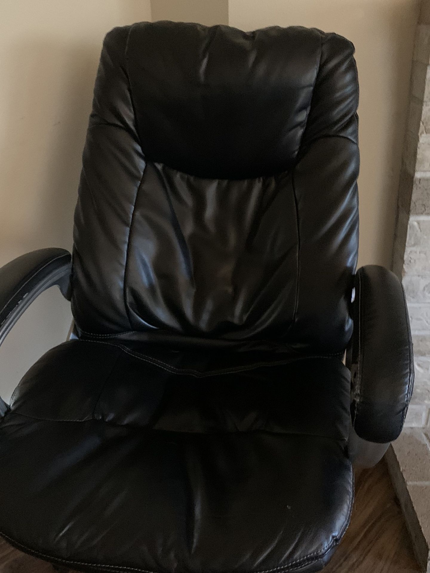 Computer chair