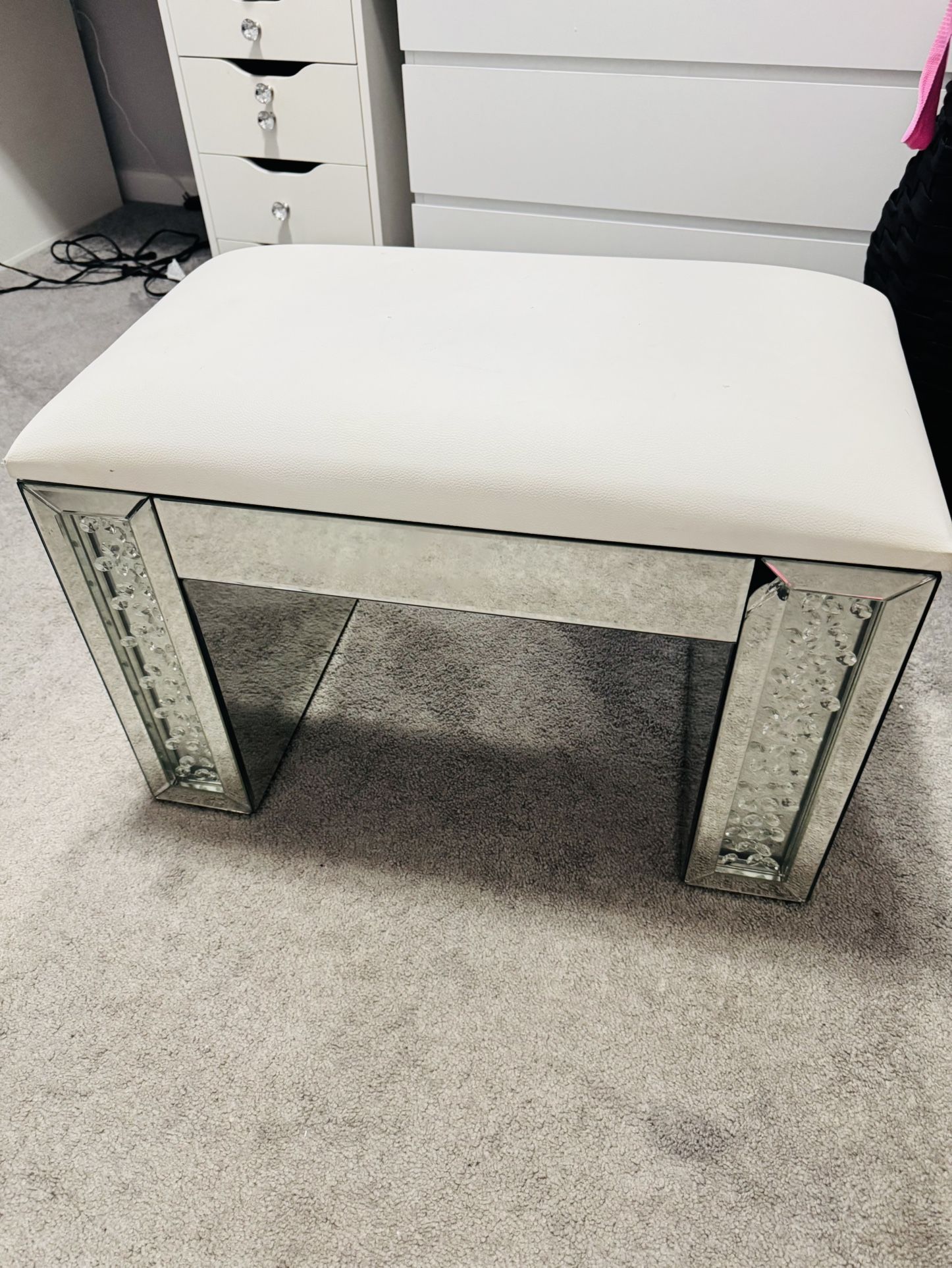 Vanity bench/ stool