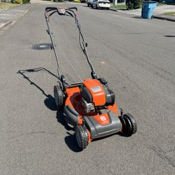 Husqvarna Self Propelled Lawn Mower 