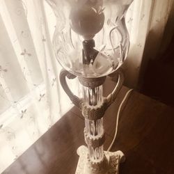 Lovely table lamp