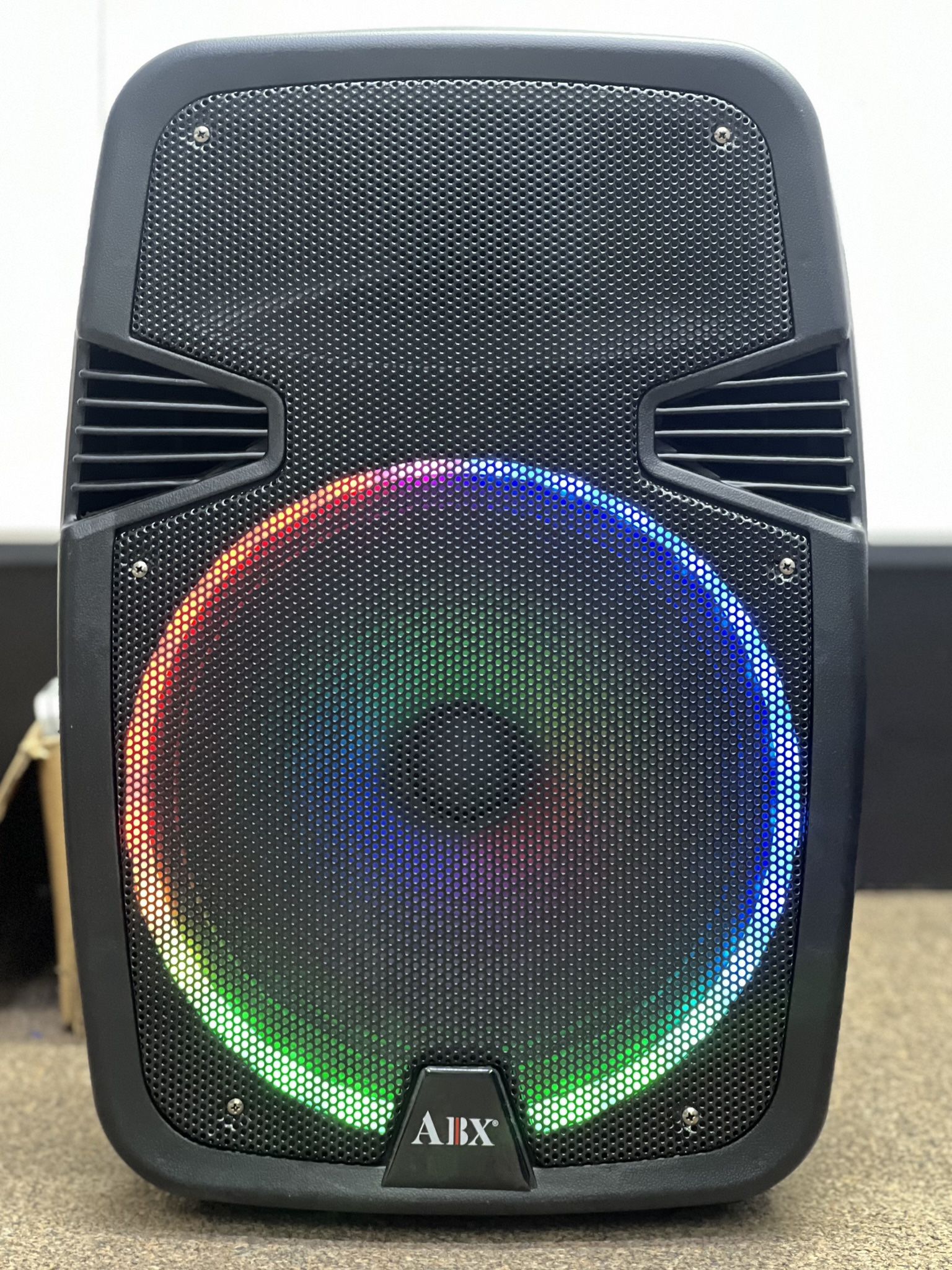 15” Bluetooth Speaker w/ Colored Ring lights
