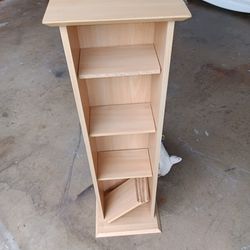 Small Cabinet Has 7 Adjustable Shelfs 
