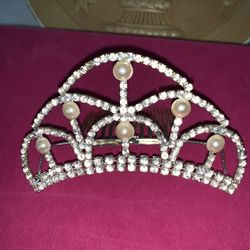 PRINCESS CROWN TIARA  LIGHT WEIGHT WITH PEARLS AND RHINESTONES 