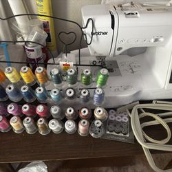 Brother Se700 Embroidery/sewing Machine 