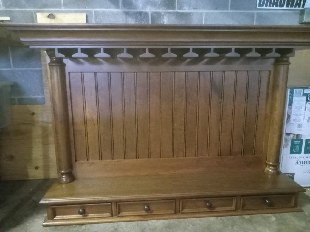 Solid Oak Wall Mount Wine Glass Holder