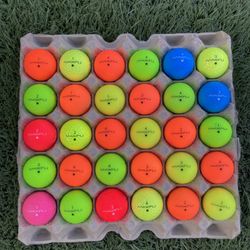 30 Golf ⛳️ Balls Maxfli The Color 