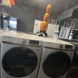 Samsung Front Load Washer & Gas Dryer in Off White w/ Rose Gold