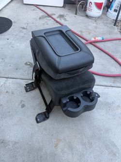 Chevy silverado middle seat