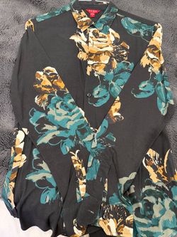 Guess Floral Button-Up Long Sleeve Shirt