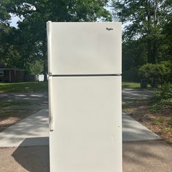 Whirlpool 16 cubic ft top mount refrigerator