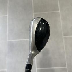 Taylormade Rescue Hybrid 4