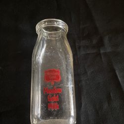 Vintage Meadow Gold Milk Bottle  Half Pint