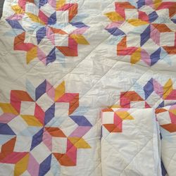Coverlet Set with shams