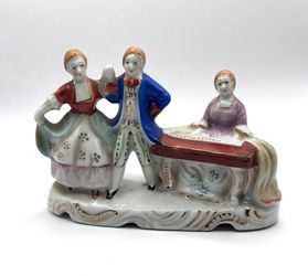 Occupied Japan Porcelain Figurine Woman Man Dancing Lady Playing Piano