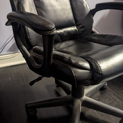 Sexy Black Leather Office / Computer / Desk Chair 