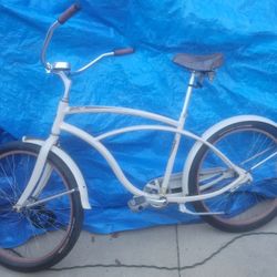 Trek Drift Beach Cruiser for Sale in Chino Hills CA OfferUp
