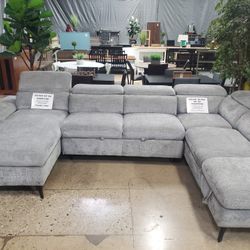 Beautiful Gray Sleeper Sectional With Storage (New)