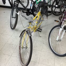 Yellow Schwinn Collegiate Bike