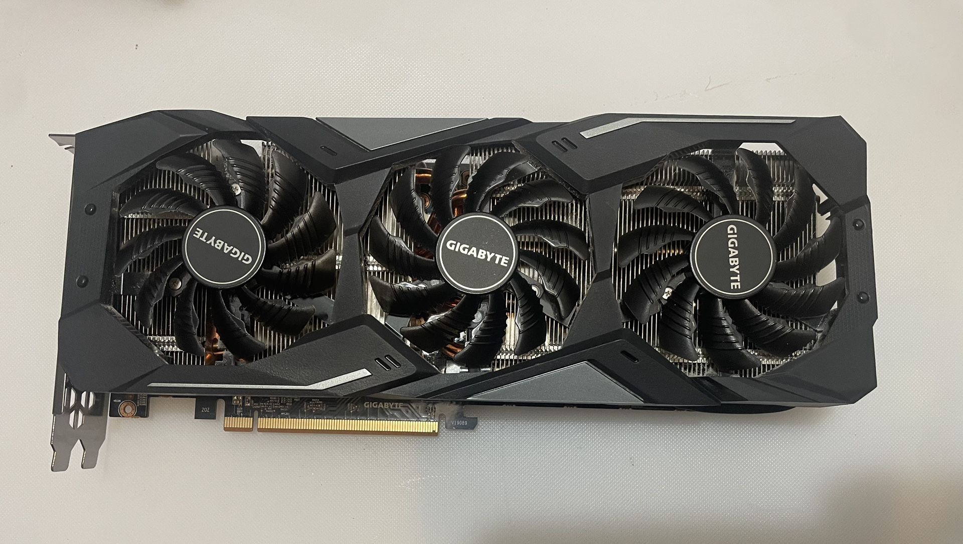 Rx 5700xt Gigabyte