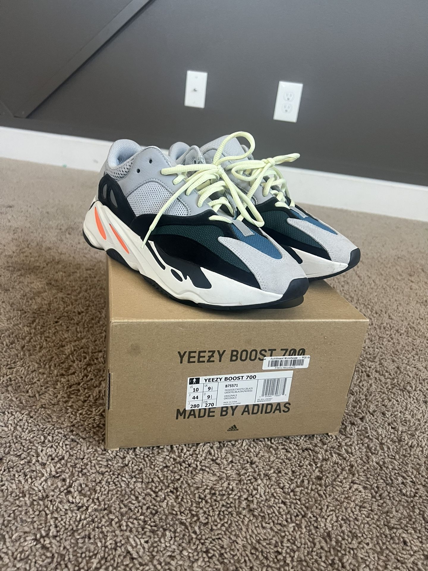 Yeezy Waverunner Sz10 Vnds