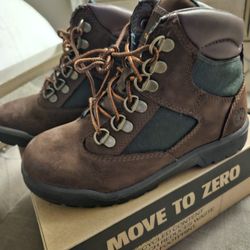 Boys 1 1/2  Y High Beef an Broccoli Timberland Boots