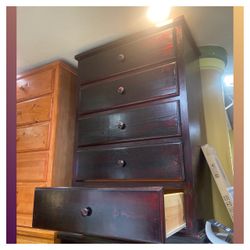 5 drawers dresser / Five drawers dresser