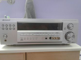 PIONEER RECEIVER