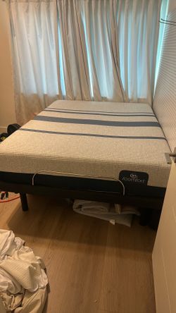 Queen Size Serta iComfort Mattress Set – Mattress, Cover & Frame