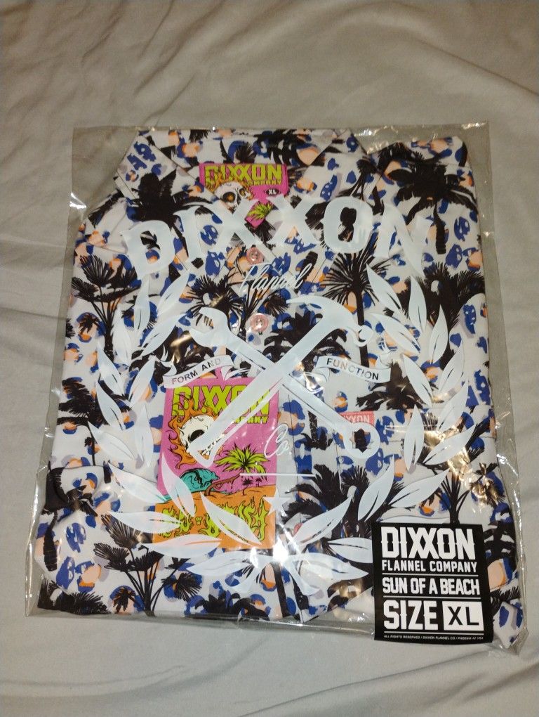 XL Sun Of A Beach Dixxon Party Shirt. New