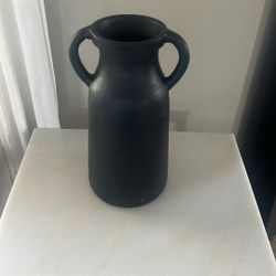 Terracotta Clay Vase For Faux Greenery 