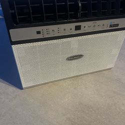 Window AC and Heater 2 In 1 