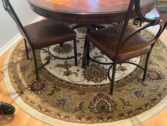 Round rug