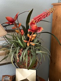 Beautiful Custom Made Floral Arrangement